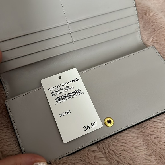 Brand new wallet farm Nordstrom rack. Original retail $98 bought for $34 - Picture 4 of 4